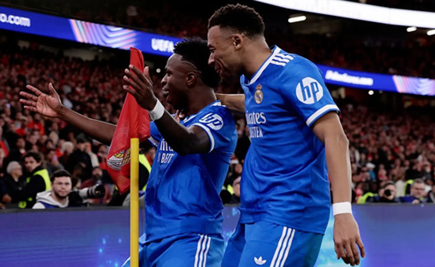 Одиночные ставки на матчи плей-офф Лиги чемпионов (25.02.26): коэффициенты 3,54; 4 и 5,3