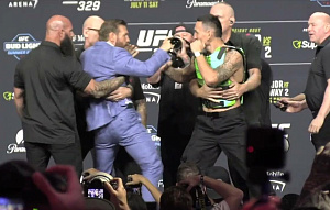 Конор Макгрегор - Макс Холлоуэй: ставки и прогнозы на бой UFC