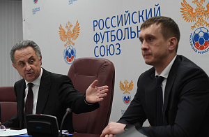 Г-н Алаев, на такие скандалы в российском футболе нужно срочно реагировать!