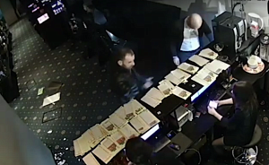 Мужчина не дождался бонусов и разгромил офис БК (+ВИДЕО). Лазарев уже не фаворит Евровидения-2019 