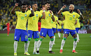 Футболиста АПЛ и сборной Бразилии заподозрили в ставках на желтые карточки
