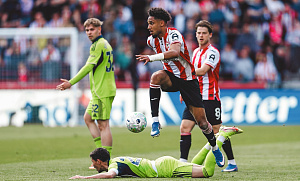 «МЮ» - «Брентфорд». Снова будет 0:0 или 2:2? Кэфы 11,5; 16,25 на точные счета и кэф 3,84 на ничью